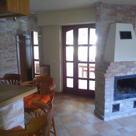 Mediterran Apartmanhaz Szántód Kamer foto