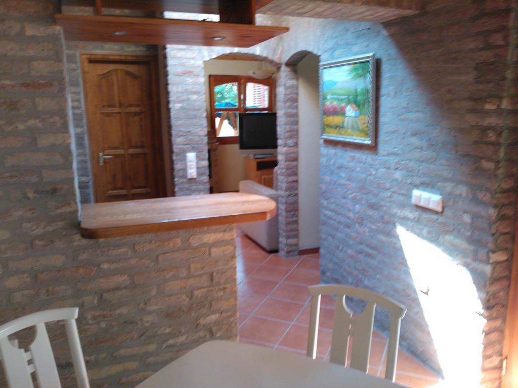 Mediterran Apartmanhaz Szántód Buitenkant foto