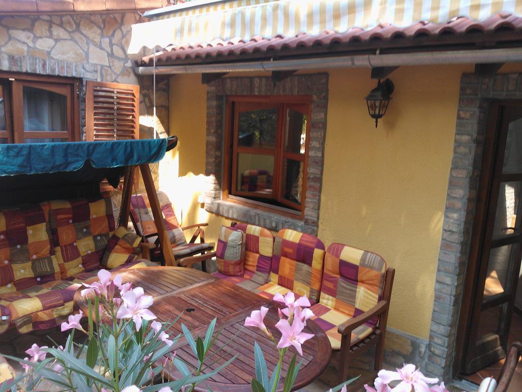 Mediterran Apartmanhaz Szántód Kamer foto
